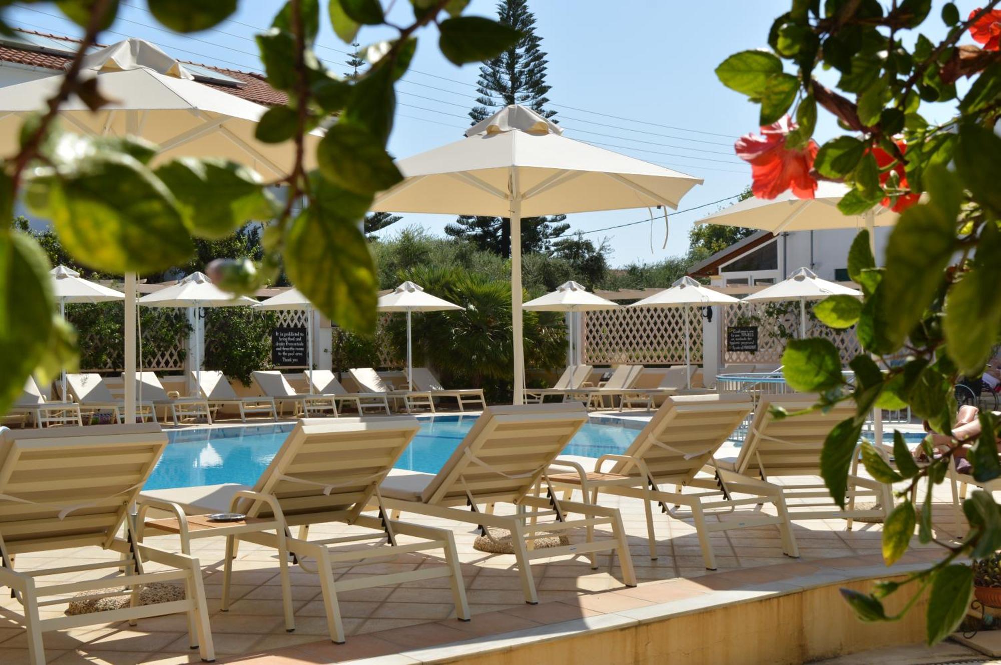 Konstantina Apartments Kavos Exterior photo