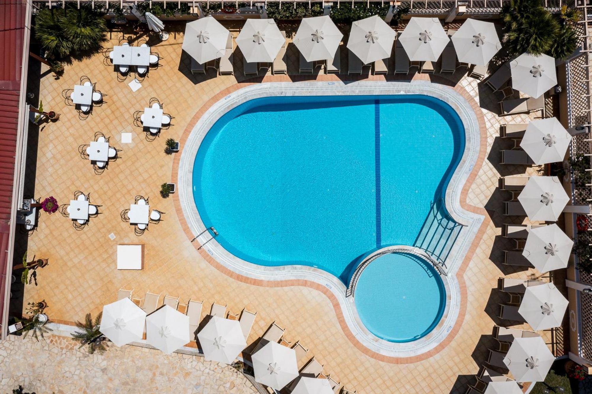 Konstantina Apartments Kavos Exterior photo