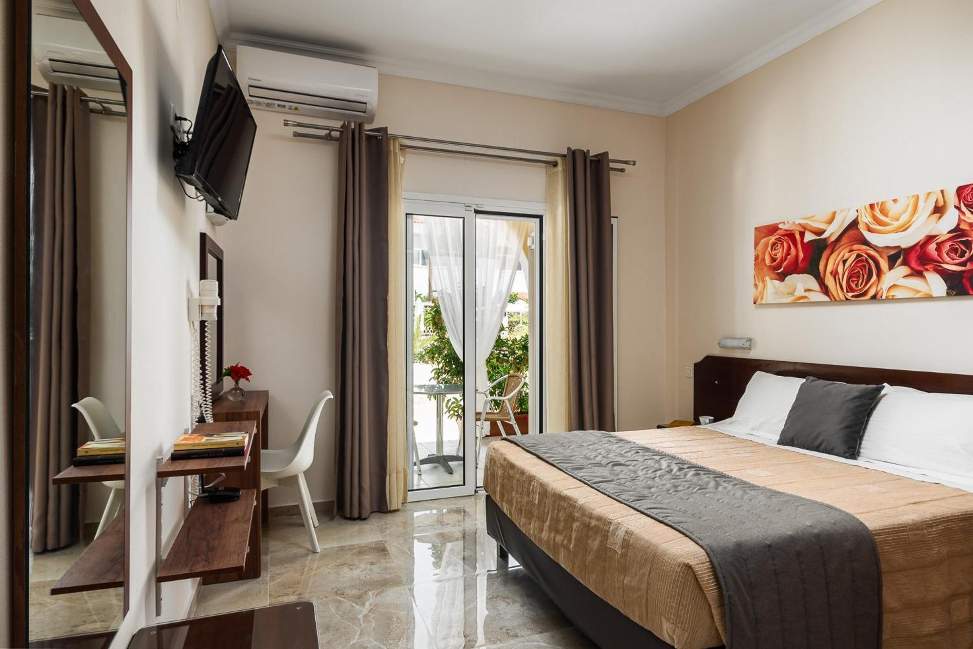Konstantina Apartments Kavos Exterior photo