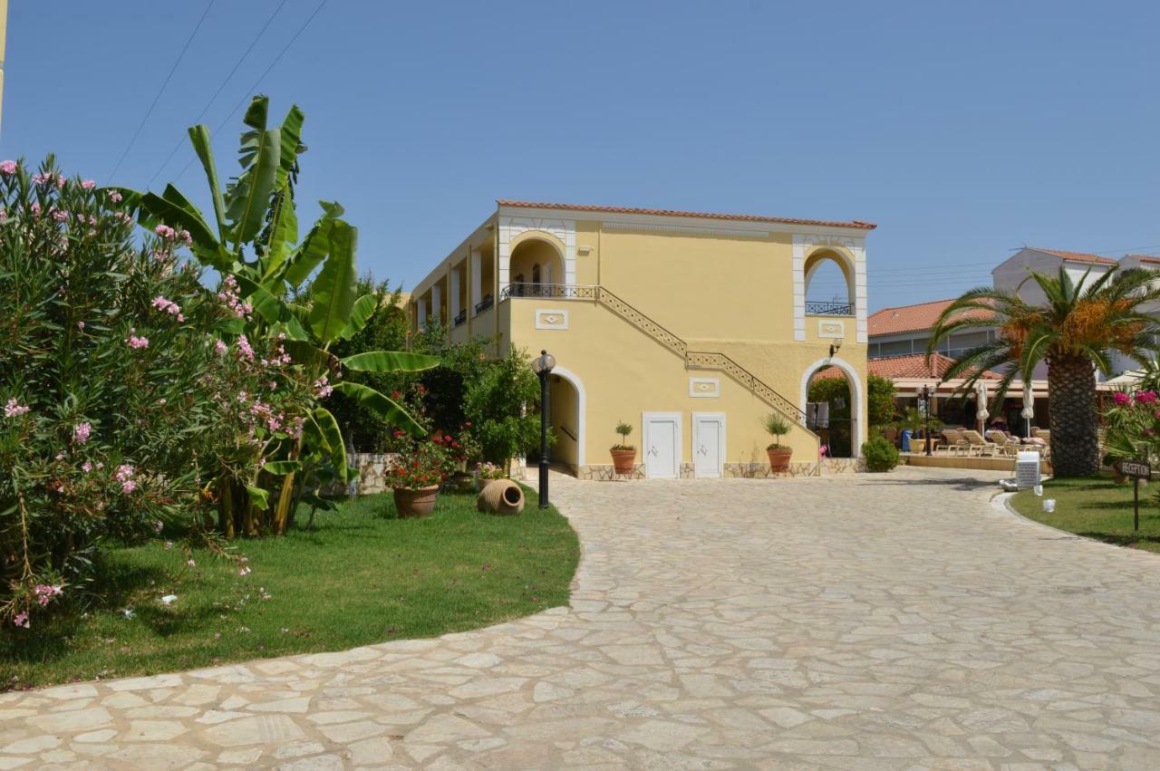Konstantina Apartments Kavos Exterior photo