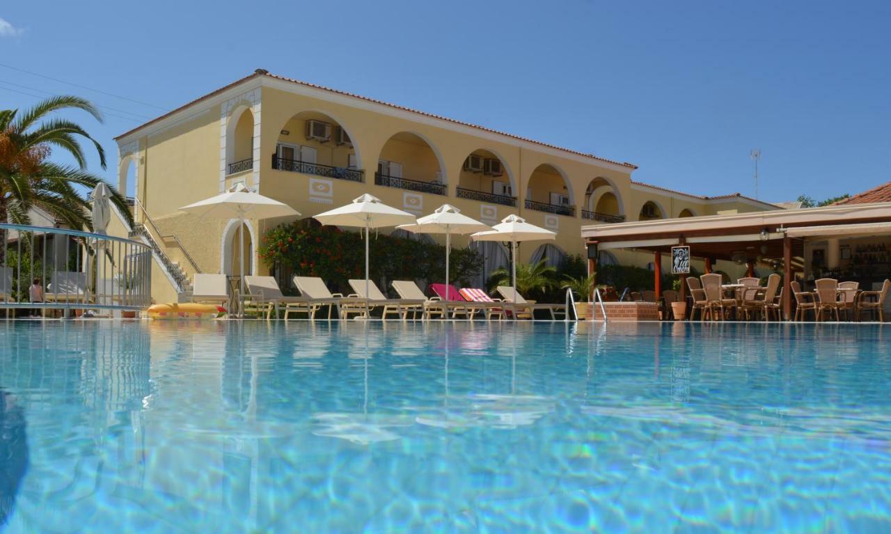 Konstantina Apartments Kavos Exterior photo